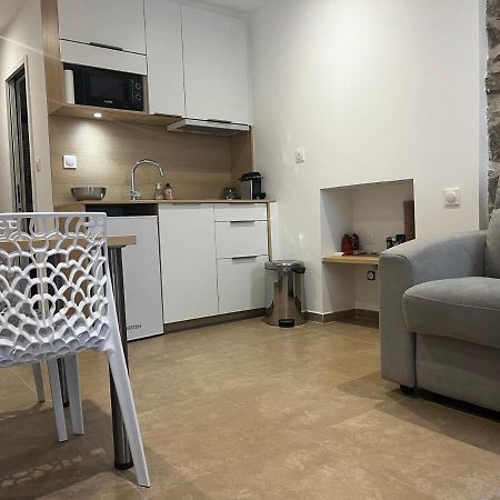 אז'אקסיו Charmant Studio Au Coeur De La Rue Fesch D'Ajaccio מראה חיצוני תמונה